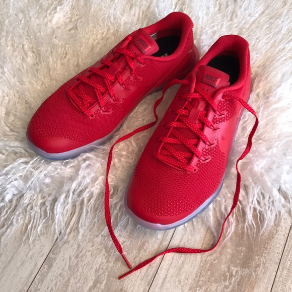 NWT Nike ID Custom Metcon 4 red - Picture 3 of 8